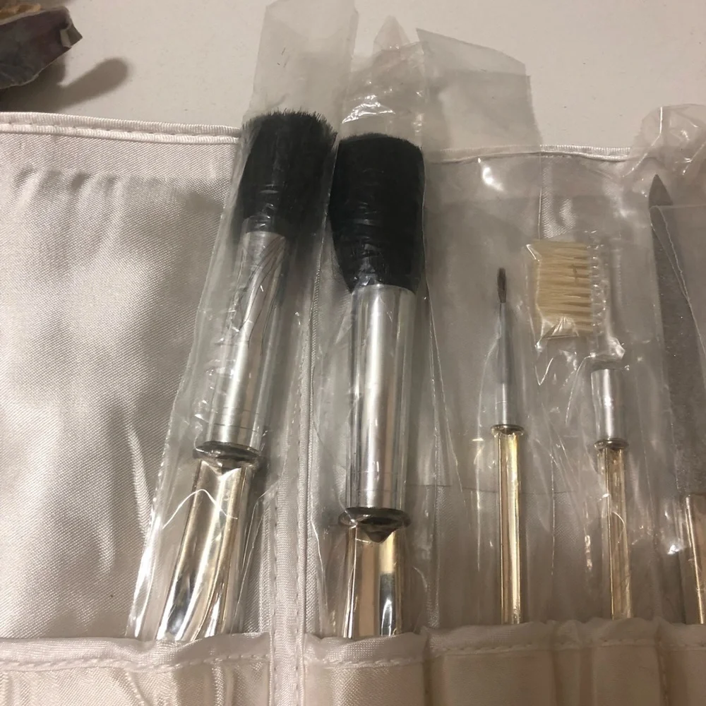 Silverplated Vanity set in pouch 6 pcs